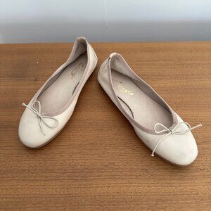 Capezio White Leather Ballet Flats Size 6 (Made in Italy)